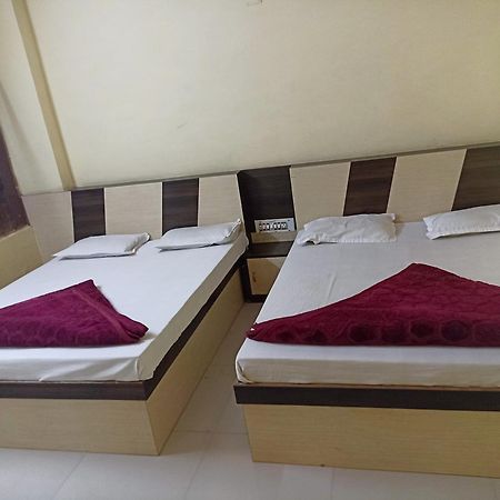 Hotel Shreeji Arpan Nāthdwāra Esterno foto