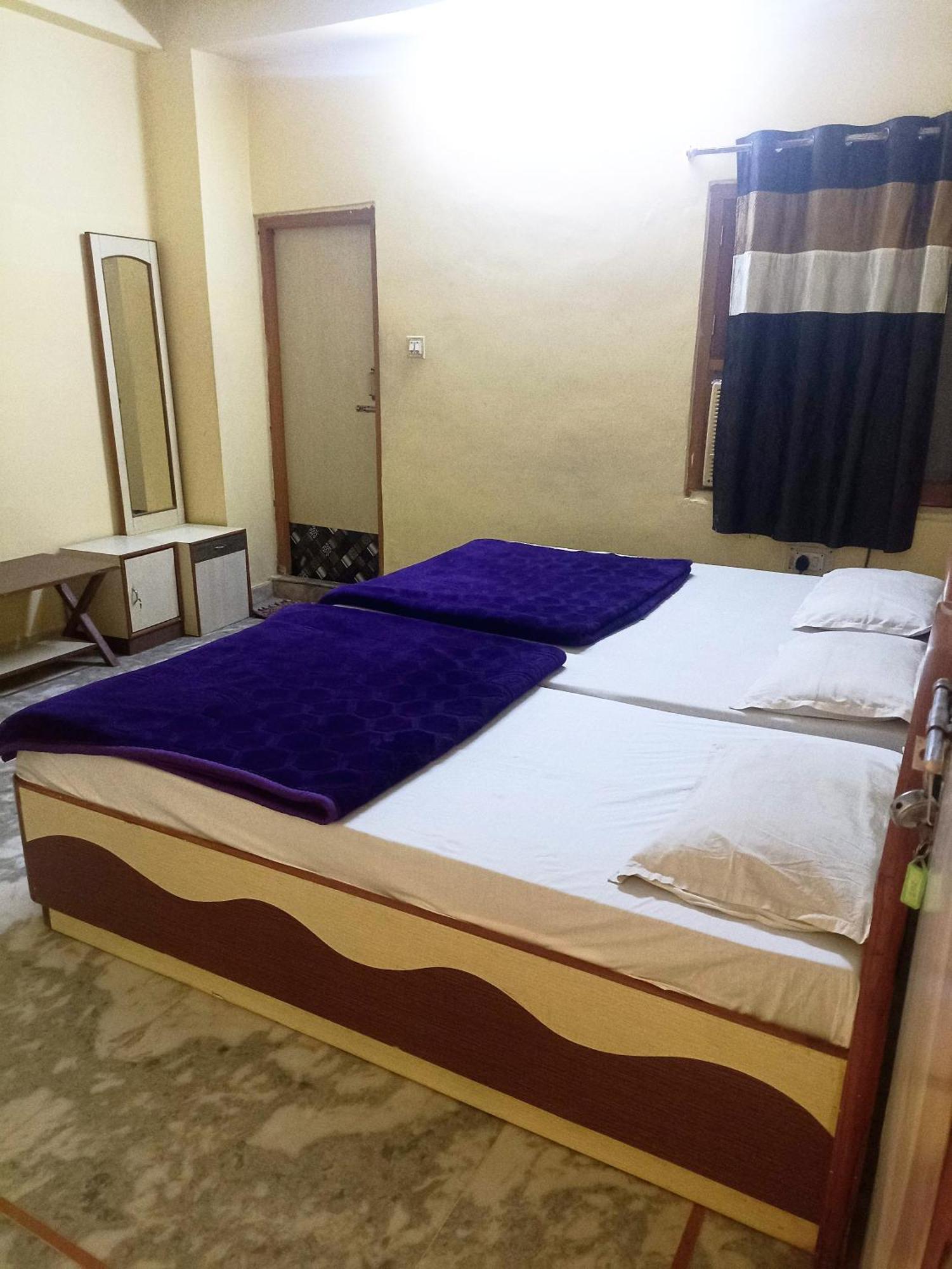 Hotel Shreeji Arpan Nāthdwāra Camera foto