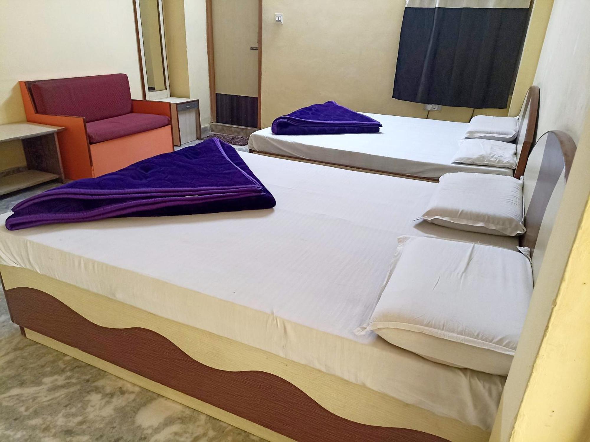 Hotel Shreeji Arpan Nāthdwāra Esterno foto
