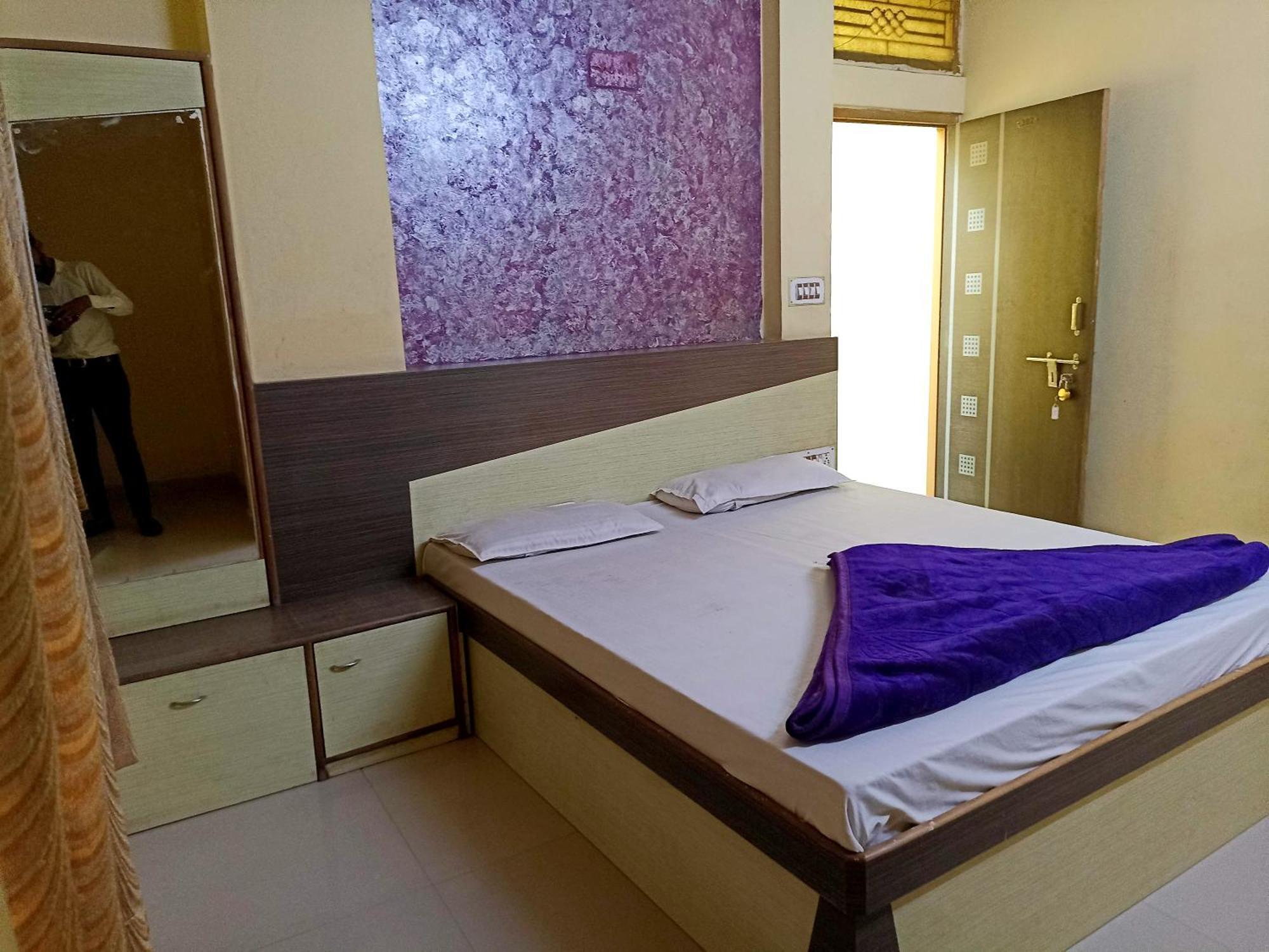 Hotel Shreeji Arpan Nāthdwāra Camera foto